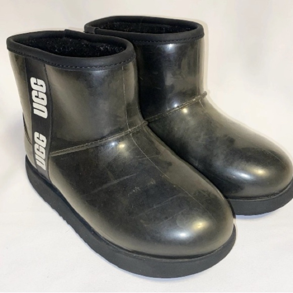 UGG Classic Clear Mini Ankle‎ Winter Boots Womens Size 2 Black